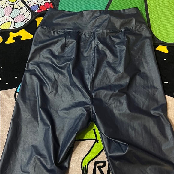 Aerie OFFLINE NAVY Faux Leather Real Luxe Leggings NWT - Picture 7 of 10